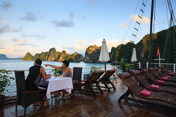 Hạ Long - Hà Nội