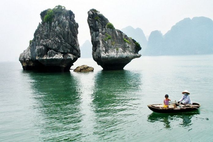 Vịnh Hạ Long – Tuần Châu - Hà Nội